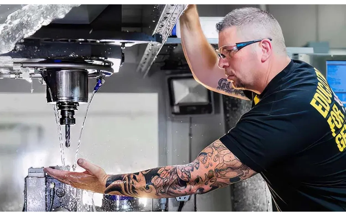 How to Select Safe CNC Coolants and Protect Worker Health